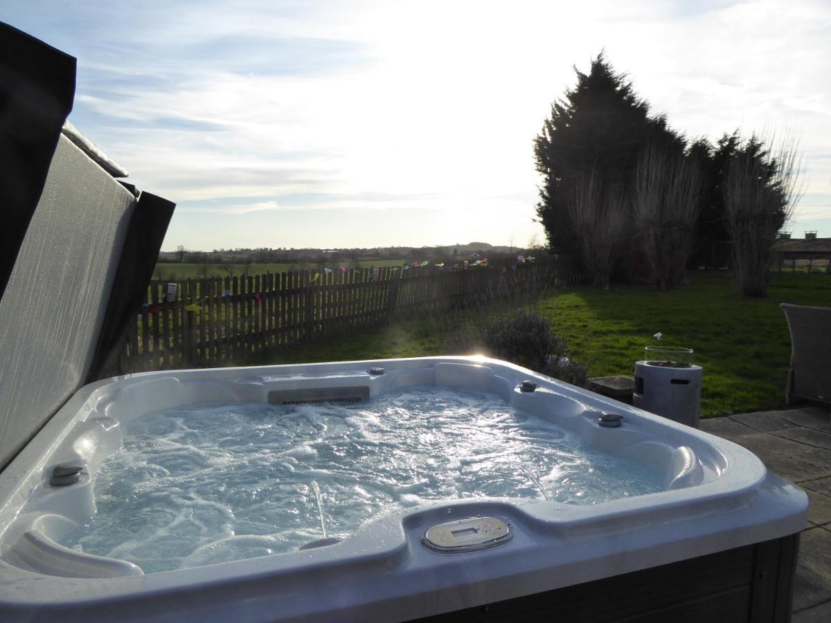 South View Country House Sleeps 12 - Hot Tub - Views Henley-in-Arden Extérieur photo