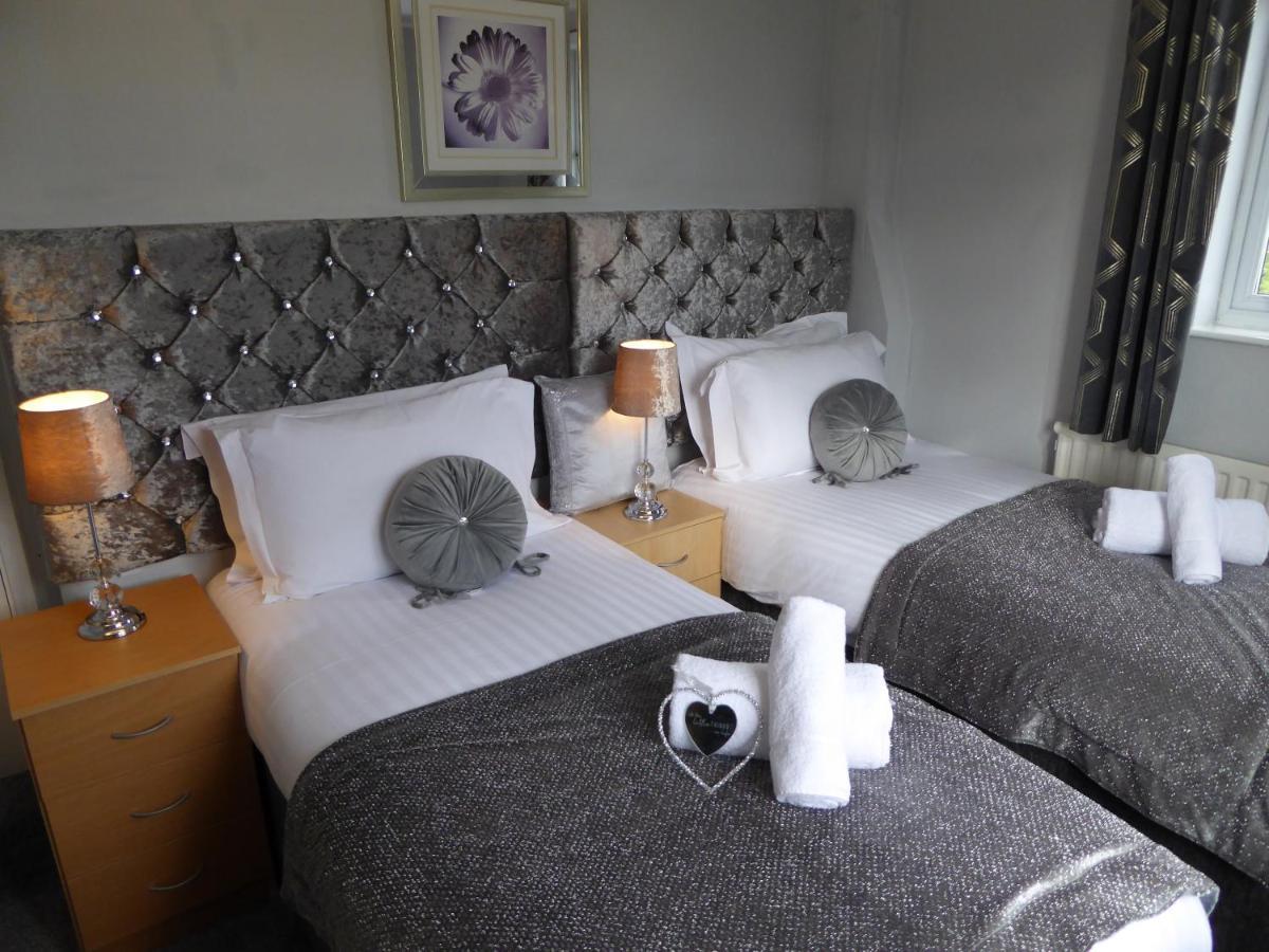 South View Country House Sleeps 12 - Hot Tub - Views Henley-in-Arden Extérieur photo