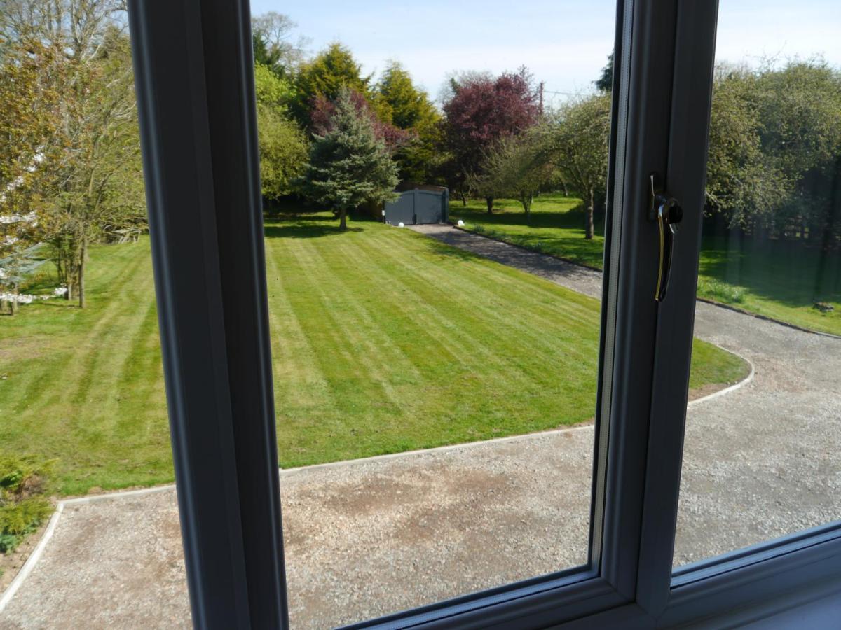 South View Country House Sleeps 12 - Hot Tub - Views Henley-in-Arden Extérieur photo