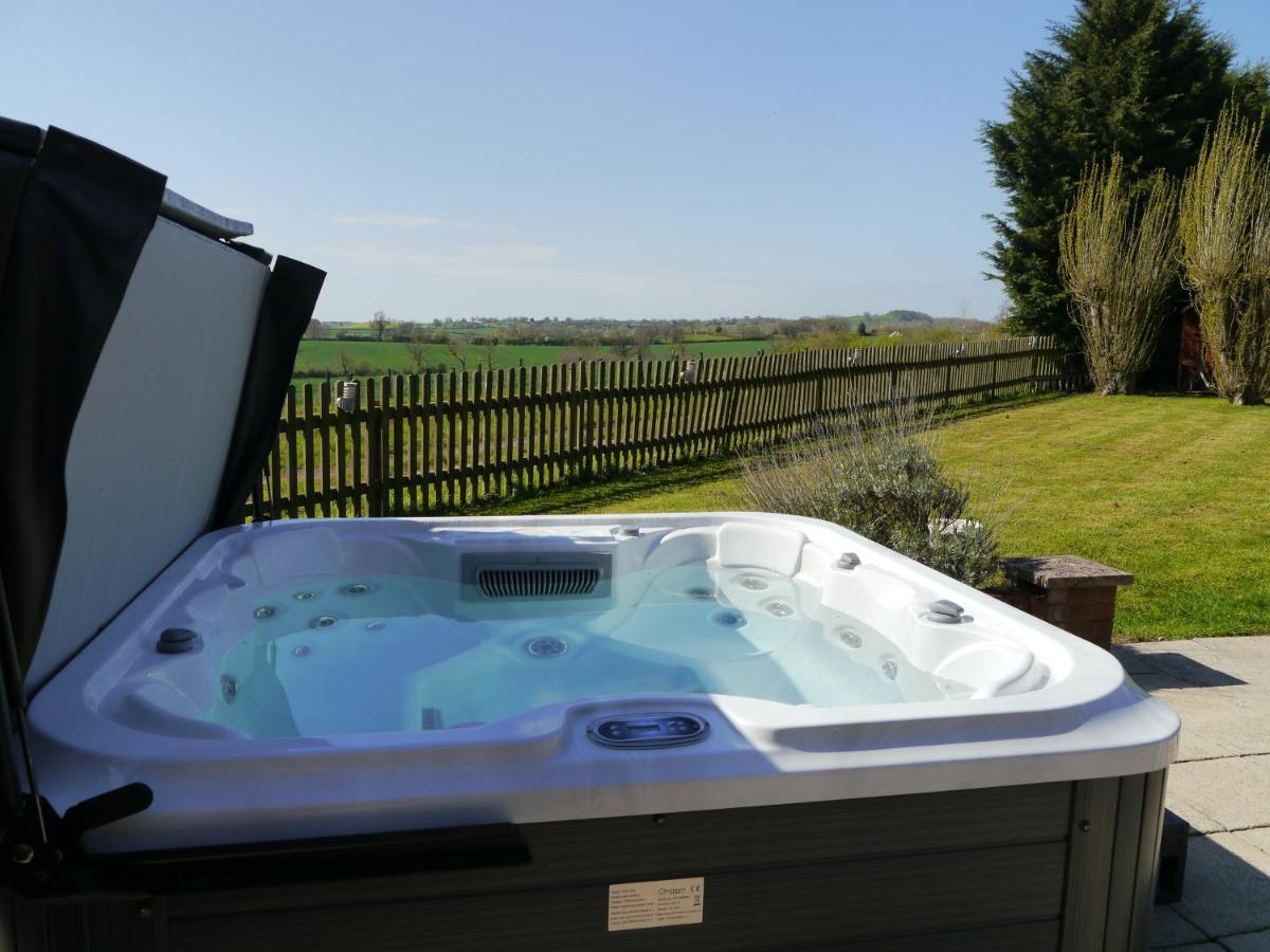 South View Country House Sleeps 12 - Hot Tub - Views Henley-in-Arden Extérieur photo